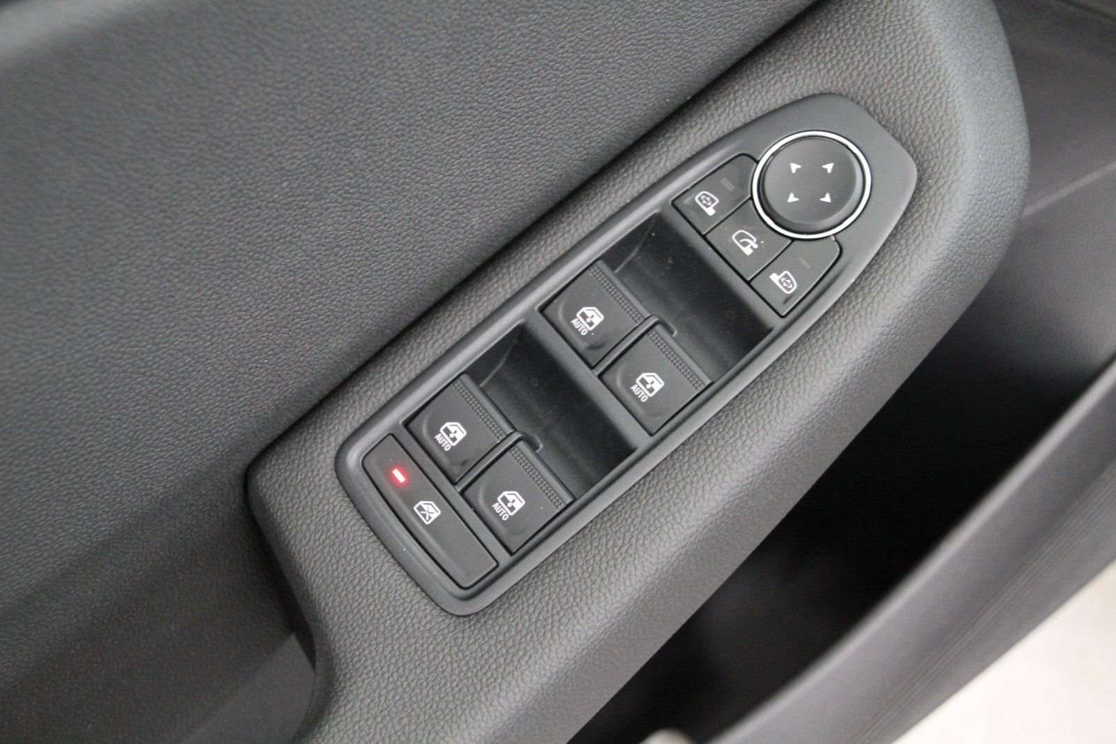 Fahrzeugbild eines Mitsubishi Colt