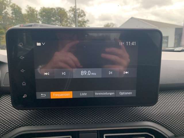 Fahrzeugbild eines Dacia Sandero