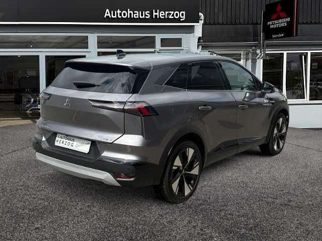 Fahrzeugbild eines Mitsubishi Grandis