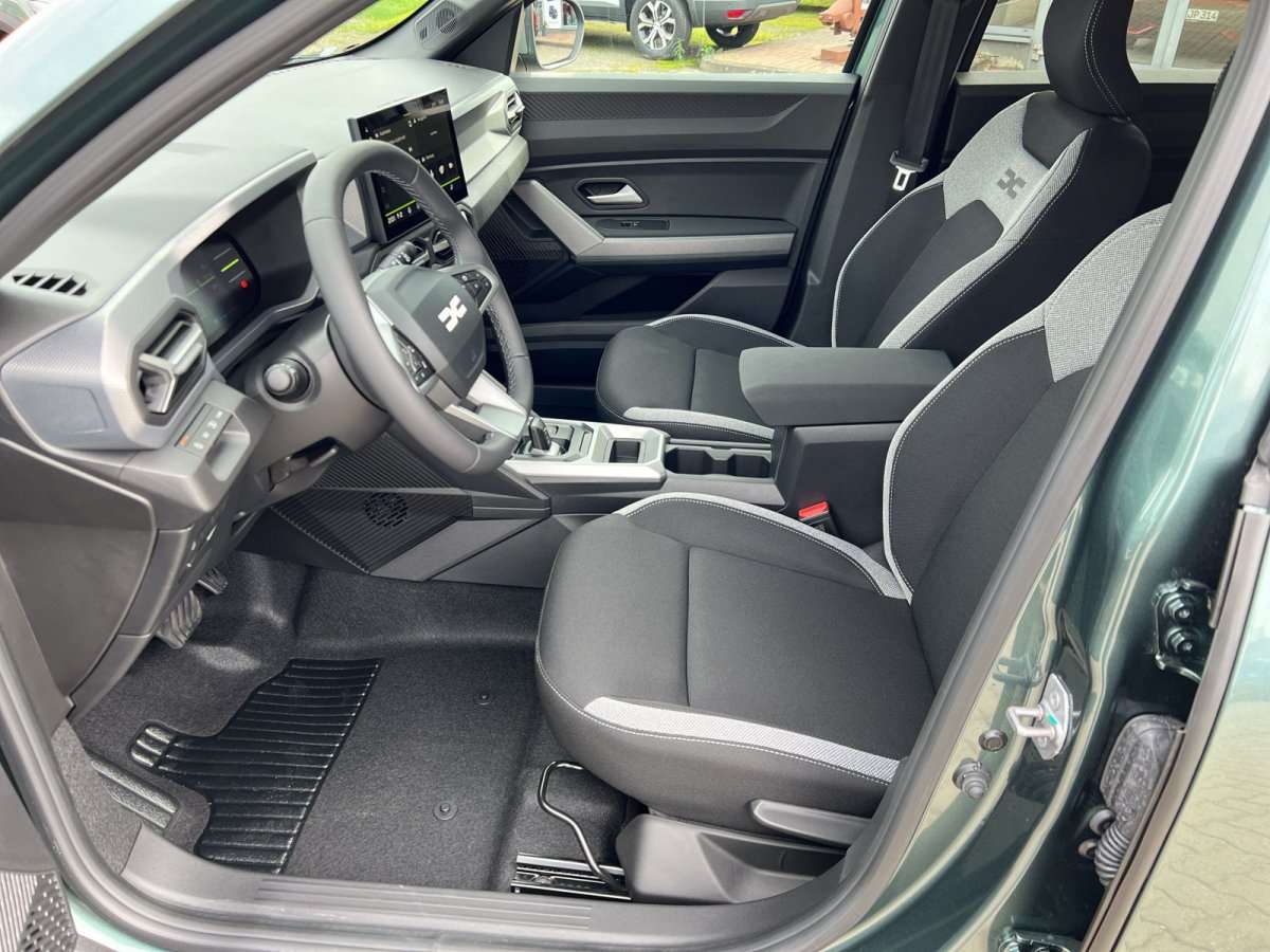 Fahrzeugbild eines Dacia Duster