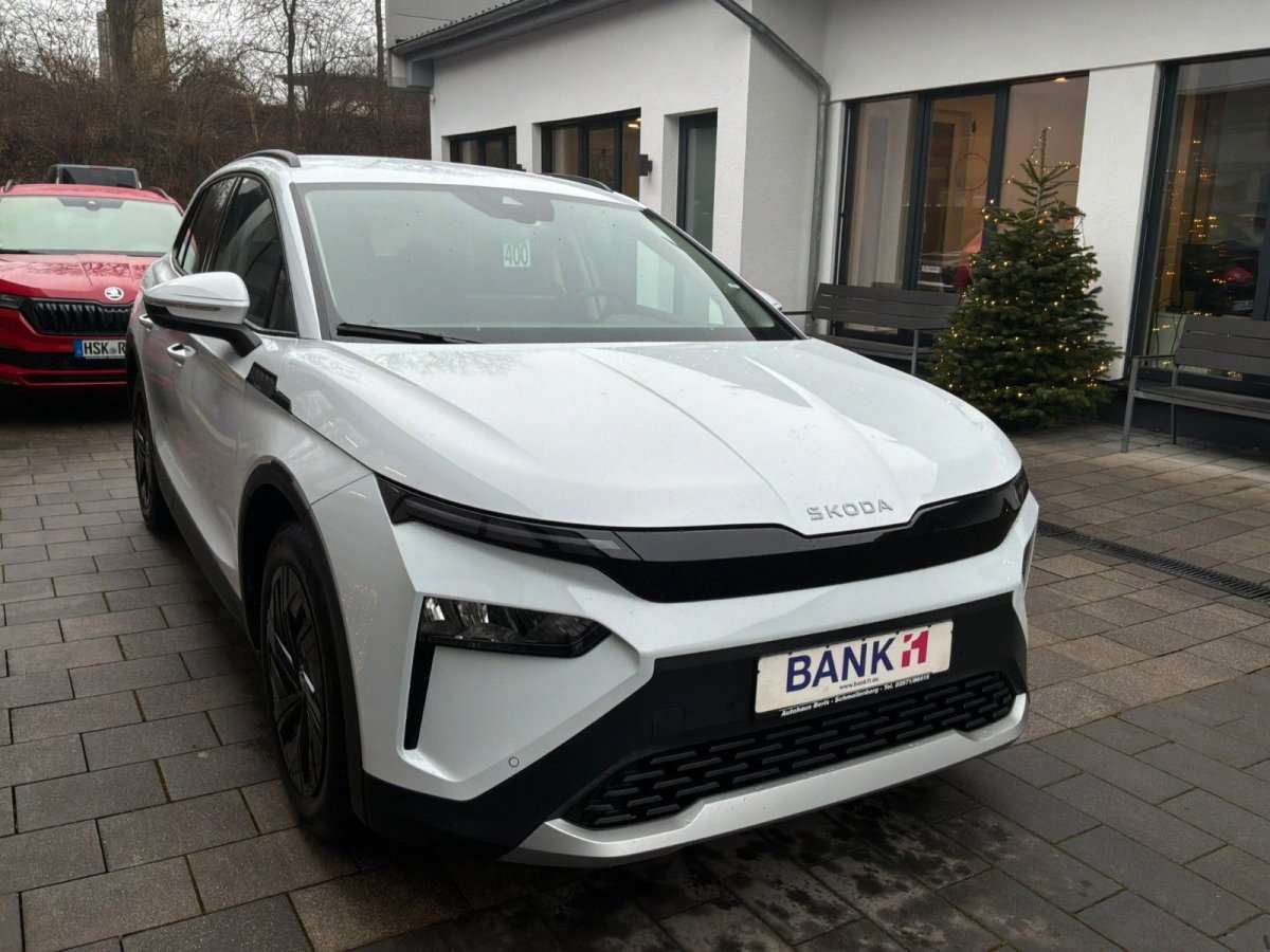 Fahrzeugbild eines Skoda ELROQ
