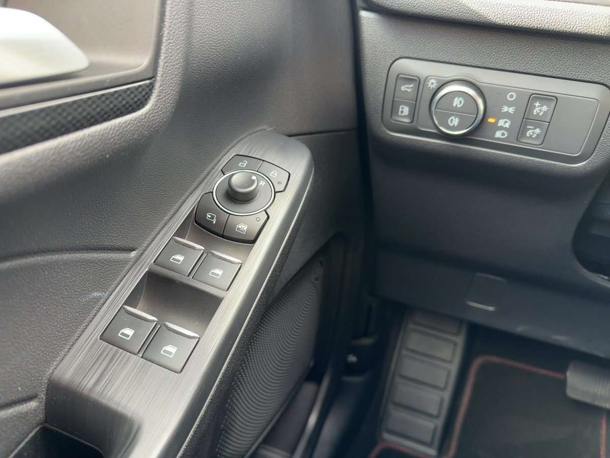 Fahrzeugbild eines Ford Kuga