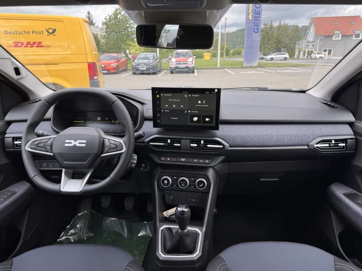 Fahrzeugbild eines Dacia Sandero