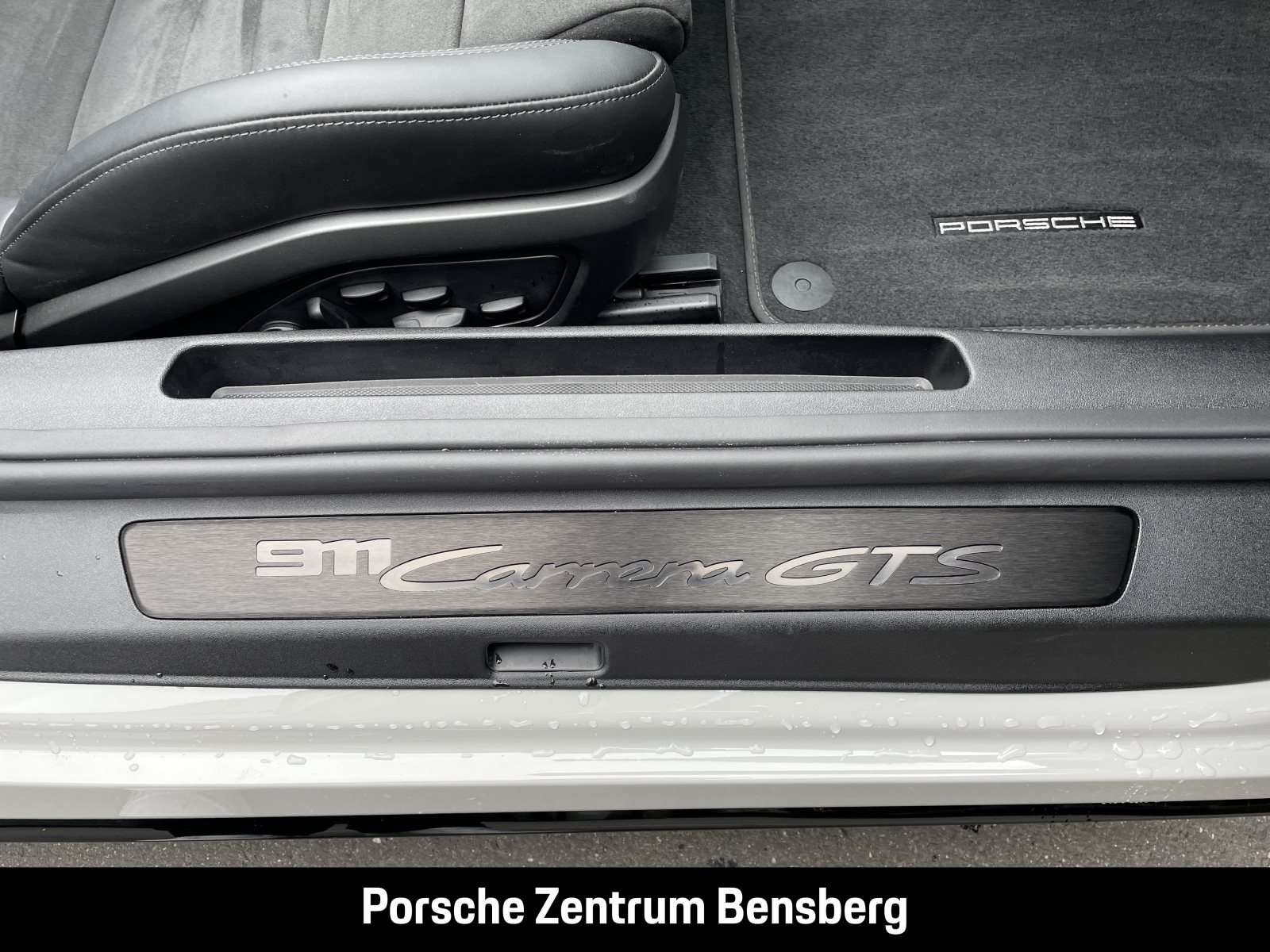 Fahrzeugbild eines Porsche 911