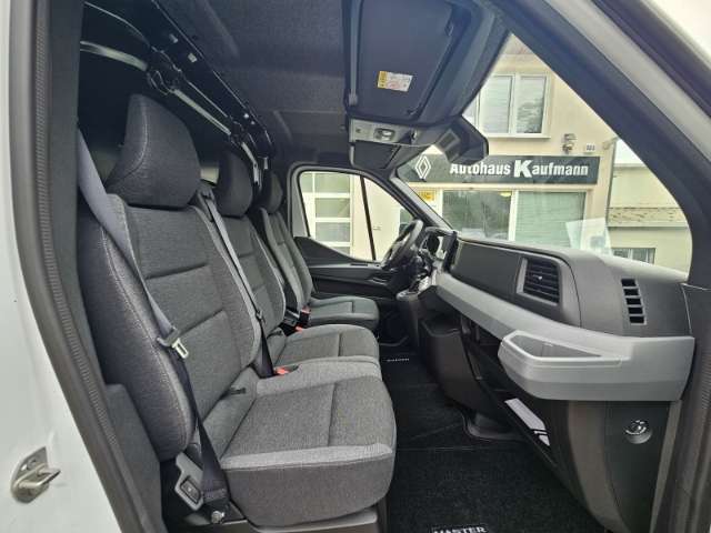 Fahrzeugbild eines Renault Master