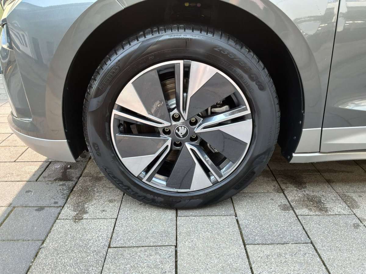 Fahrzeugbild eines Skoda ENYAQ