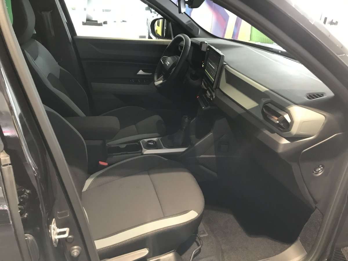 Fahrzeugbild eines Dacia Bigster