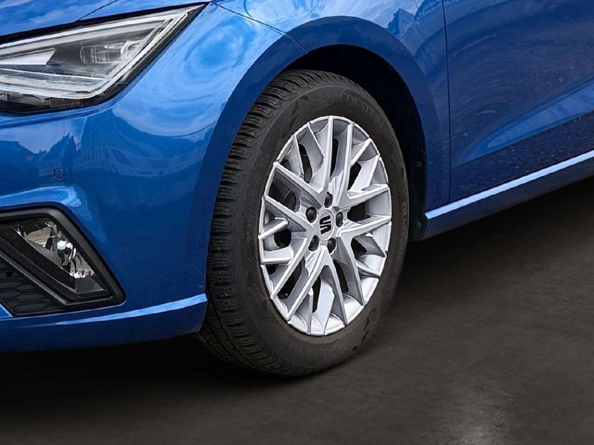 Fahrzeugbild eines SEAT Ibiza