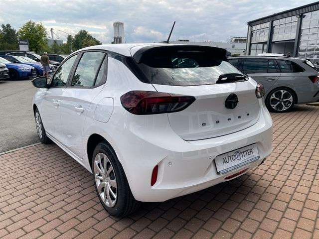 Fahrzeugbild eines Opel Corsa