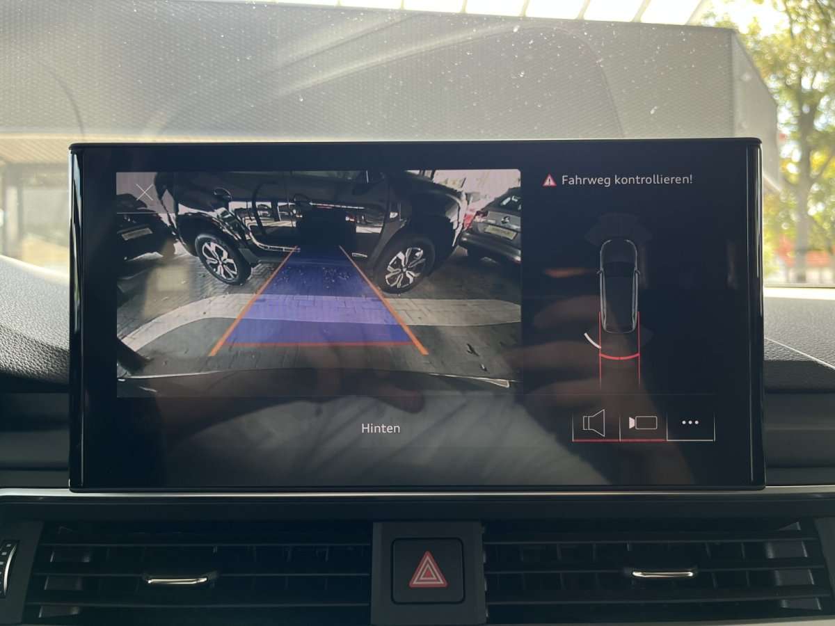 Fahrzeugbild eines Audi A4