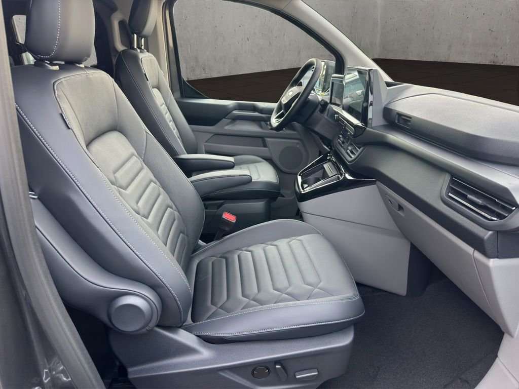 Fahrzeugbild eines Ford Tourneo Custom
