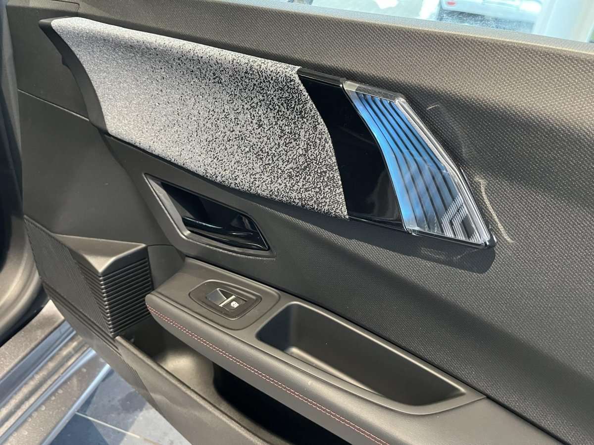Fahrzeugbild eines Renault Clio