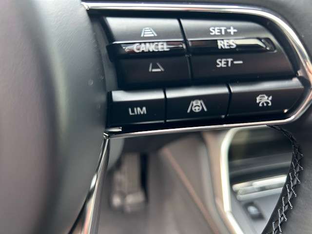 Fahrzeugbild eines Mazda CX-60