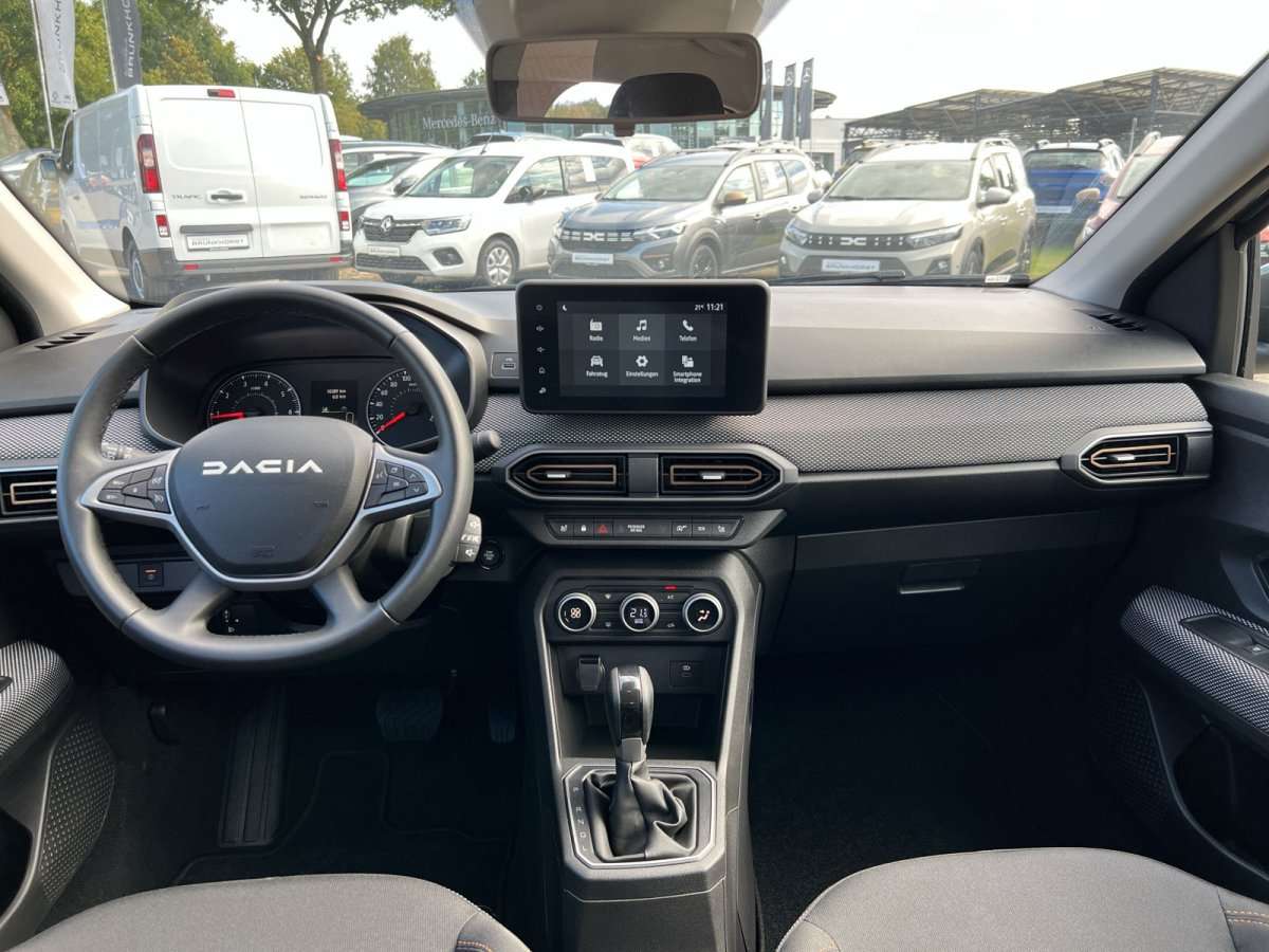 Fahrzeugbild eines Dacia Sandero