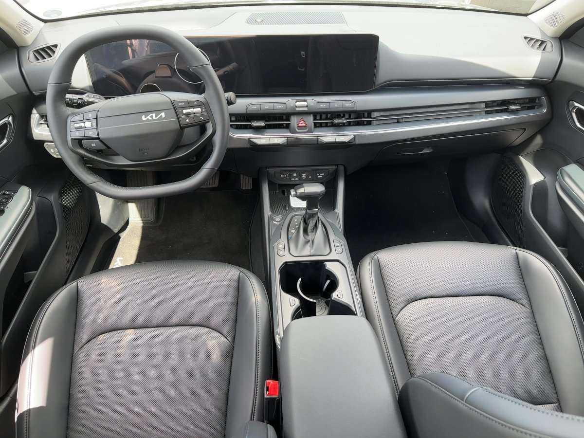 Fahrzeugbild eines Kia K4