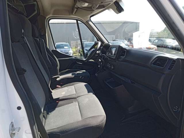 Fahrzeugbild eines Renault Master