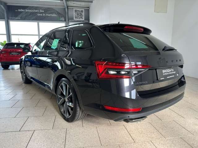 Fahrzeugbild eines Skoda Superb