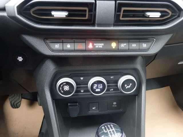 Fahrzeugbild eines Dacia Jogger