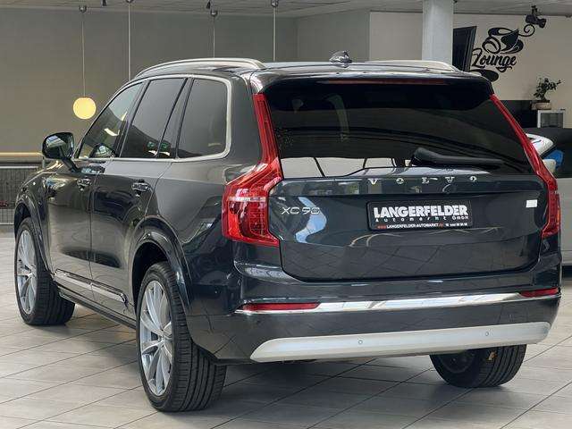 Fahrzeugbild eines Volvo XC90