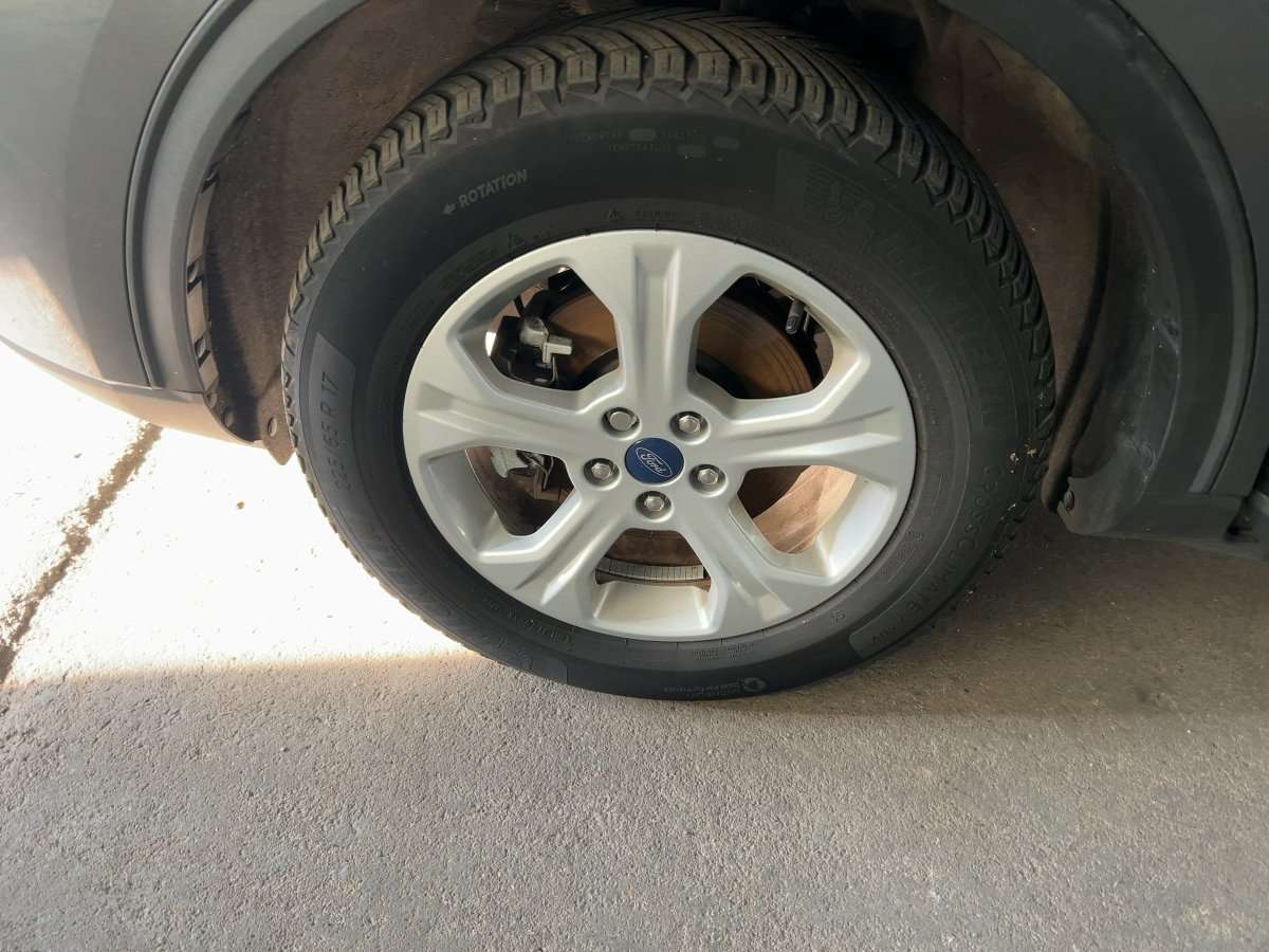 Fahrzeugbild eines Ford Kuga