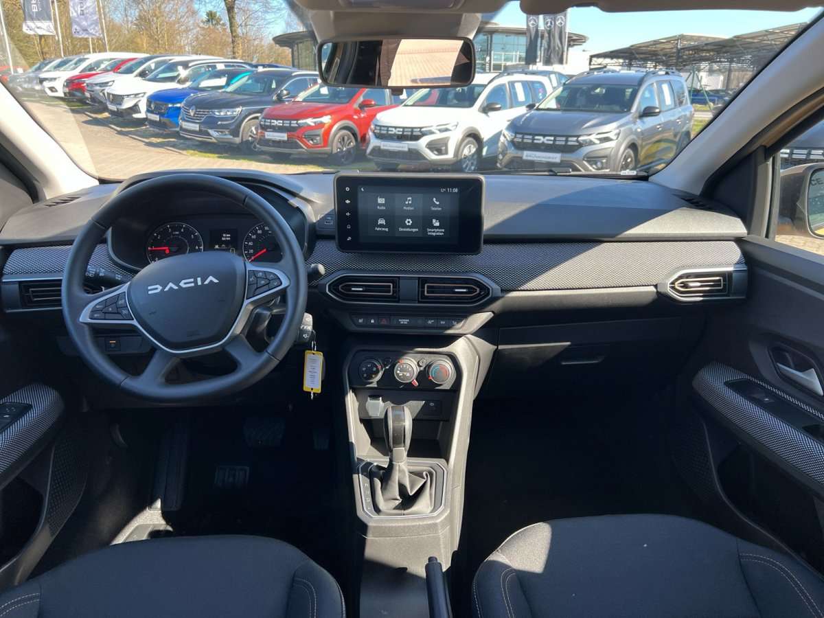 Fahrzeugbild eines Dacia Sandero