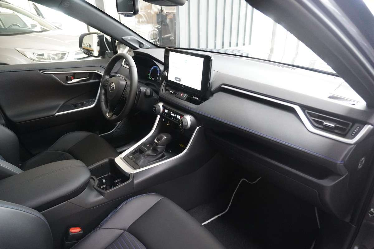 Fahrzeugbild eines Toyota RAV4
