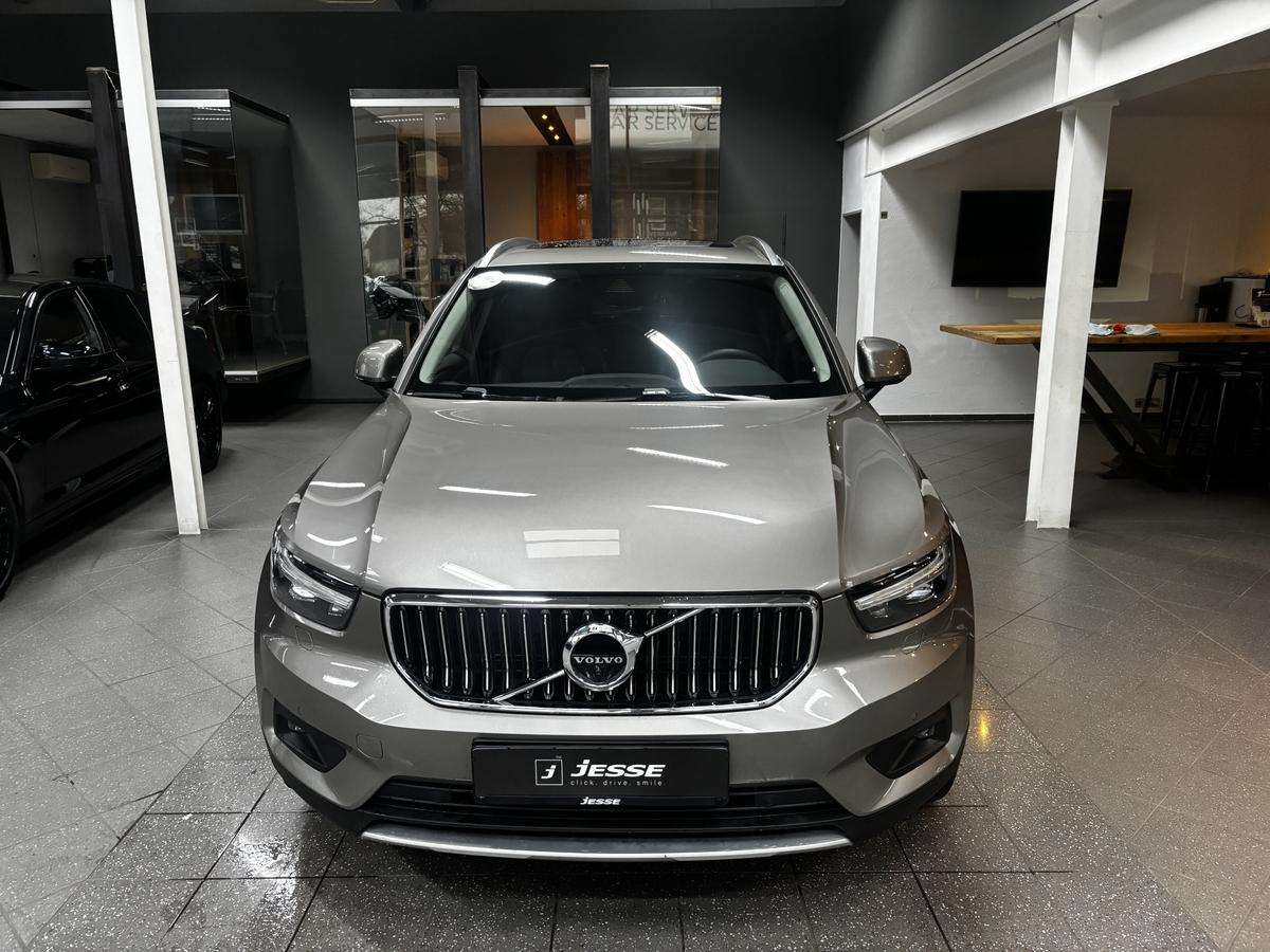 Fahrzeugbild eines Volvo XC40