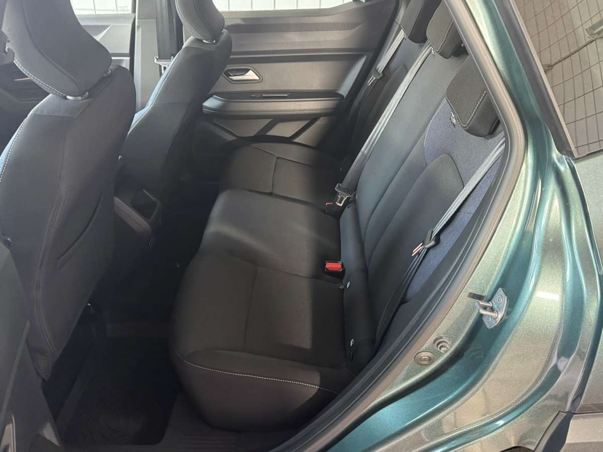 Fahrzeugbild eines Dacia Duster