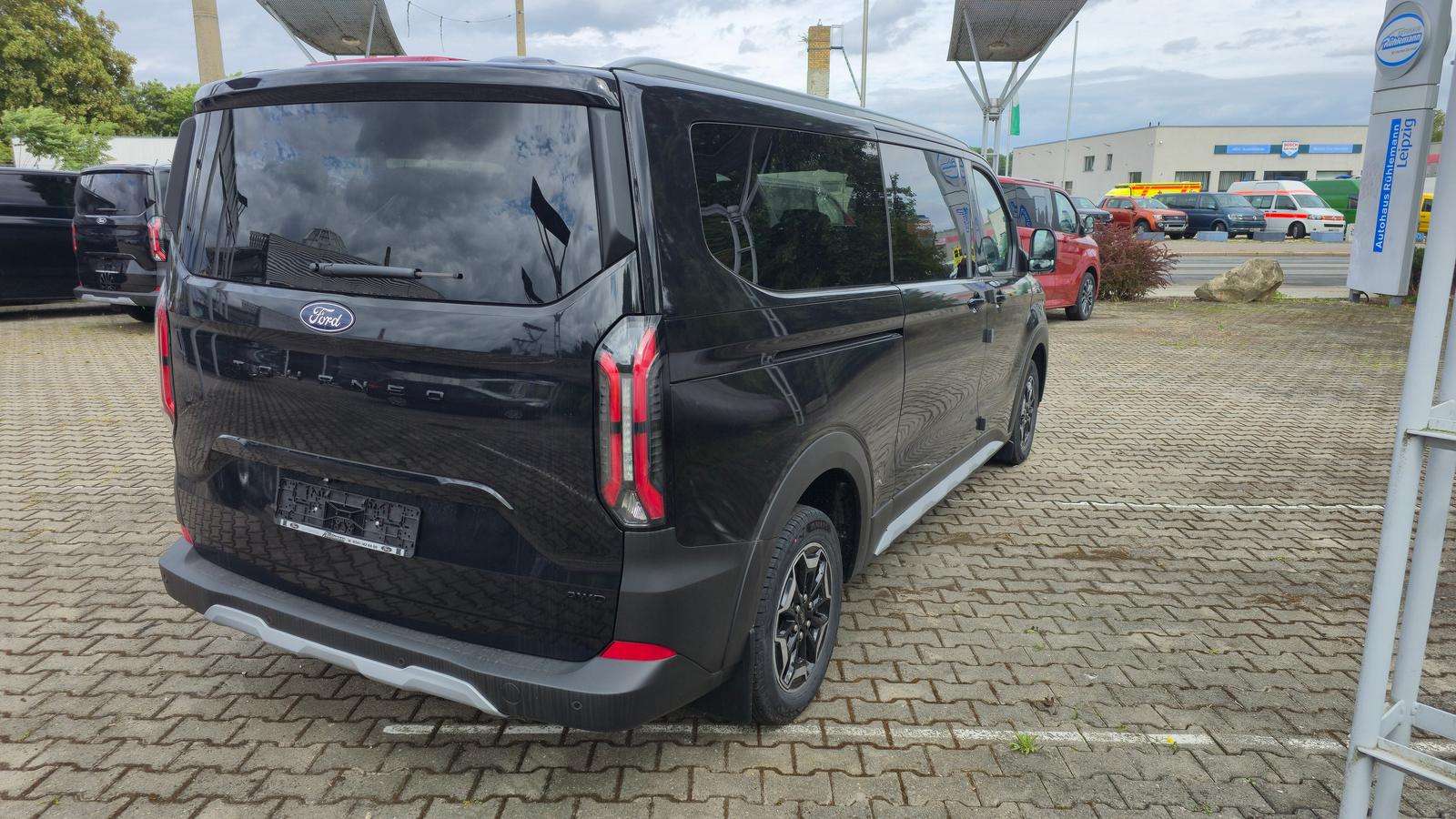 Fahrzeugbild eines Ford Tourneo Custom