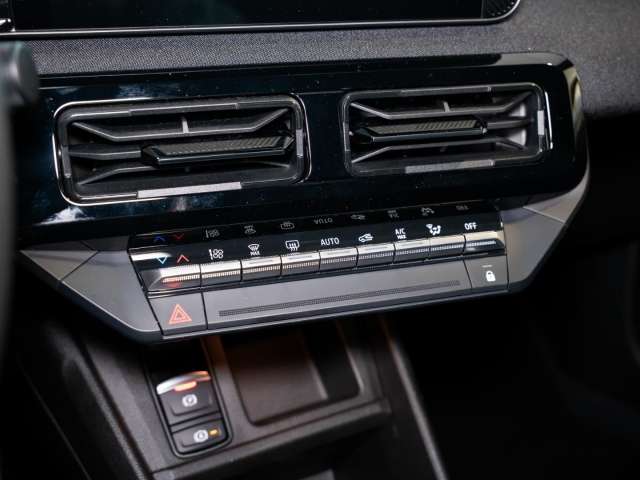 Fahrzeugbild eines Nissan Micra