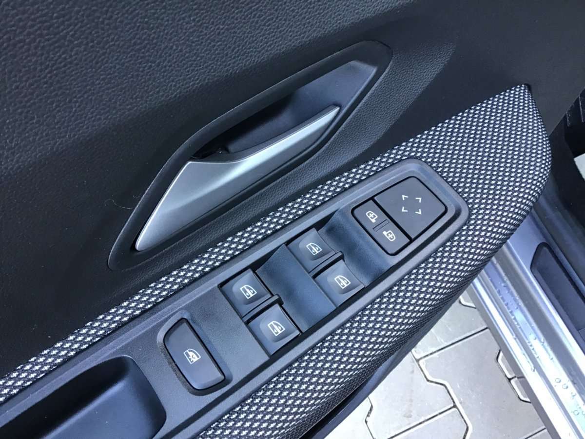 Fahrzeugbild eines Dacia Sandero