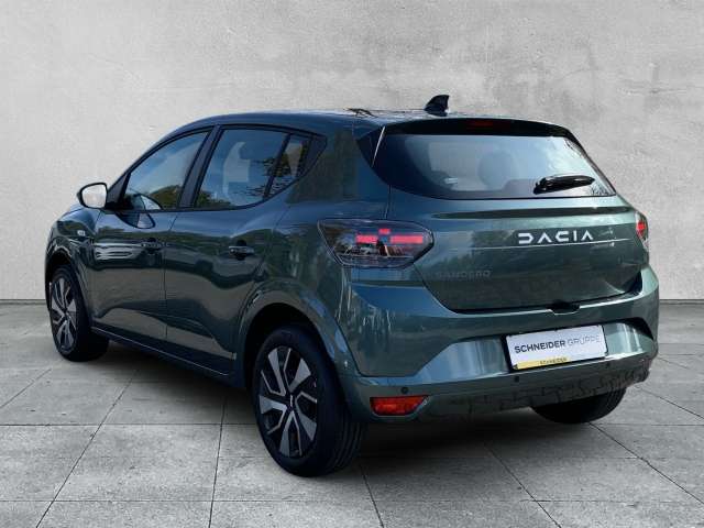 Fahrzeugbild eines Dacia Sandero