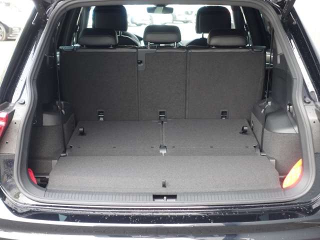 Fahrzeugbild eines Volkswagen Tiguan Allspace