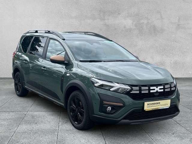 Fahrzeugbild eines Dacia Jogger