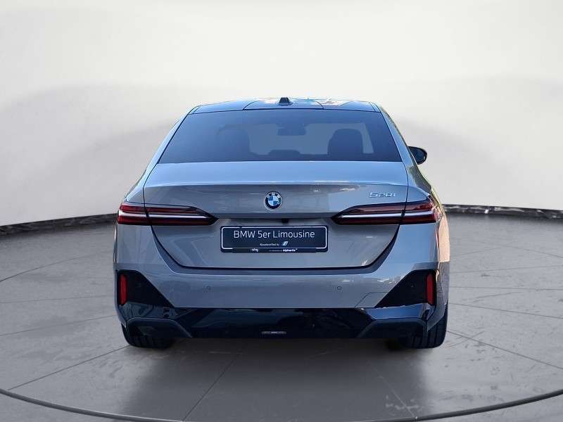 Fahrzeugbild eines BMW 5er-Reihe