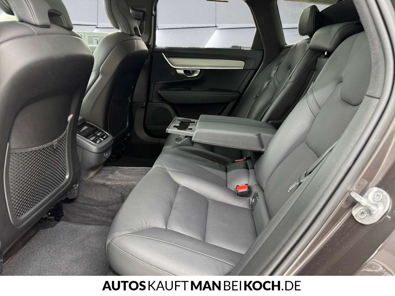 Fahrzeugbild eines Volvo V90
