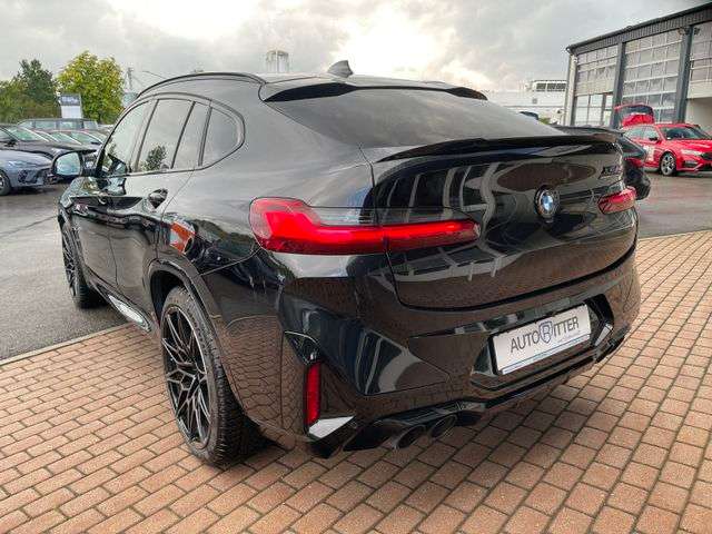 Fahrzeugbild eines BMW X4