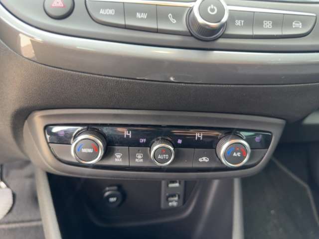 Fahrzeugbild eines Opel Crossland X