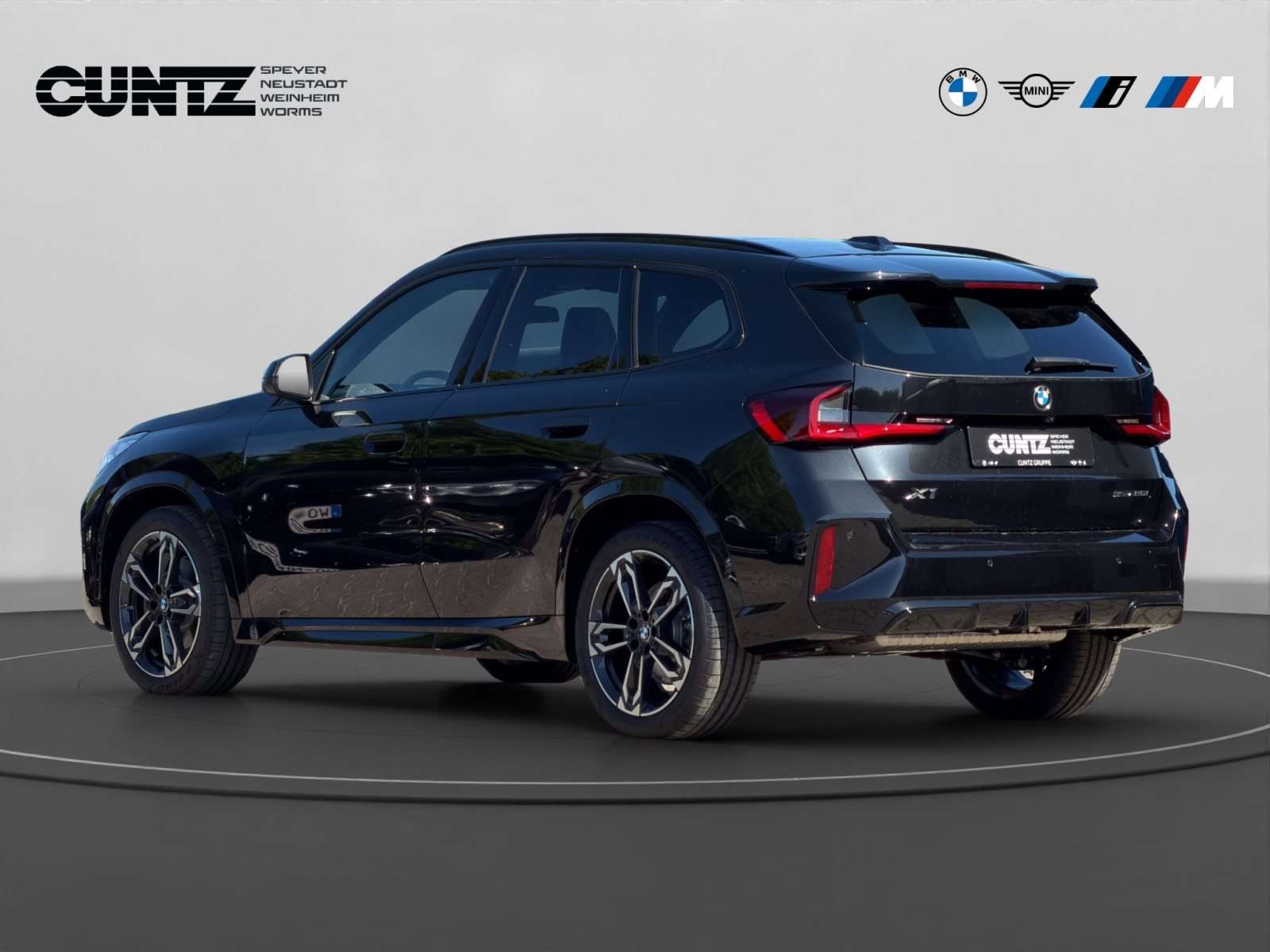 Fahrzeugbild eines BMW X1