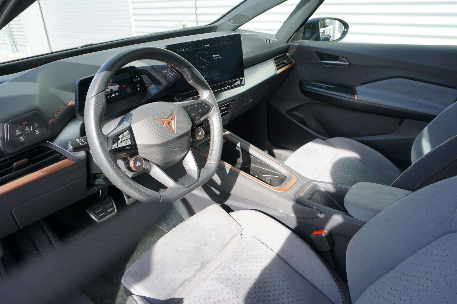 Fahrzeugbild eines CUPRA Born