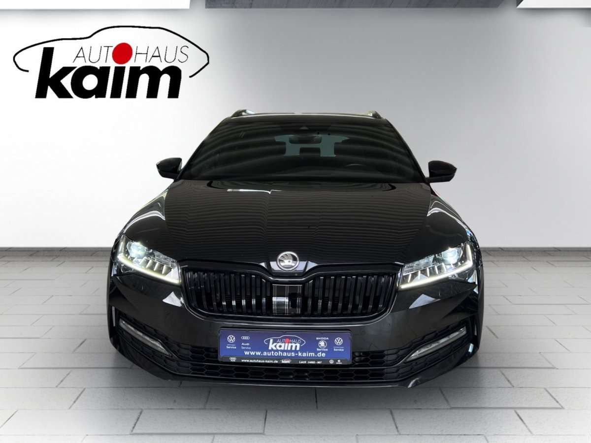 Fahrzeugbild eines Skoda Superb