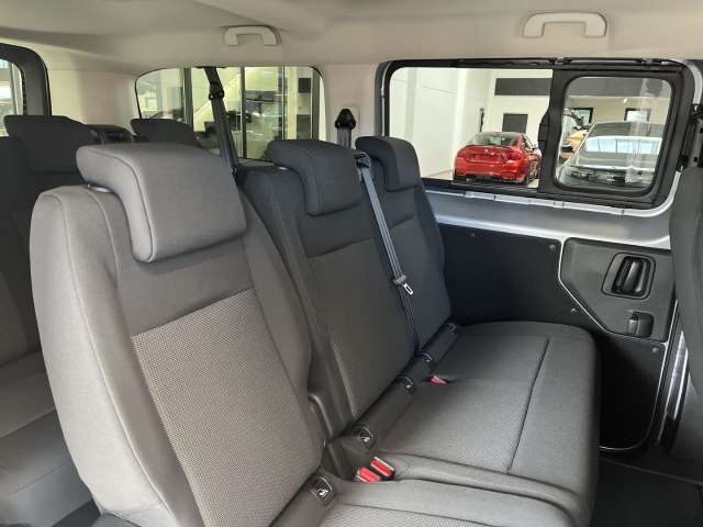 Fahrzeugbild eines Opel Vivaro
