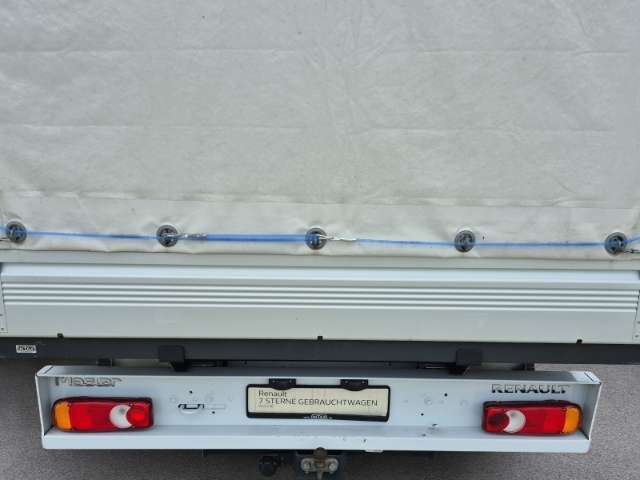 Fahrzeugbild eines Renault Master