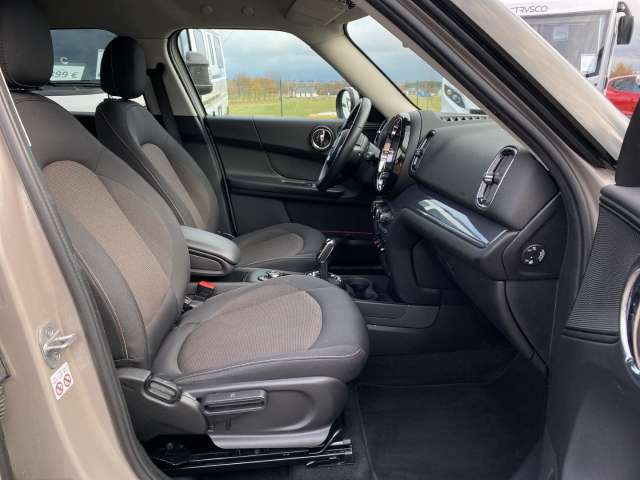 Fahrzeugbild eines MINI Countryman