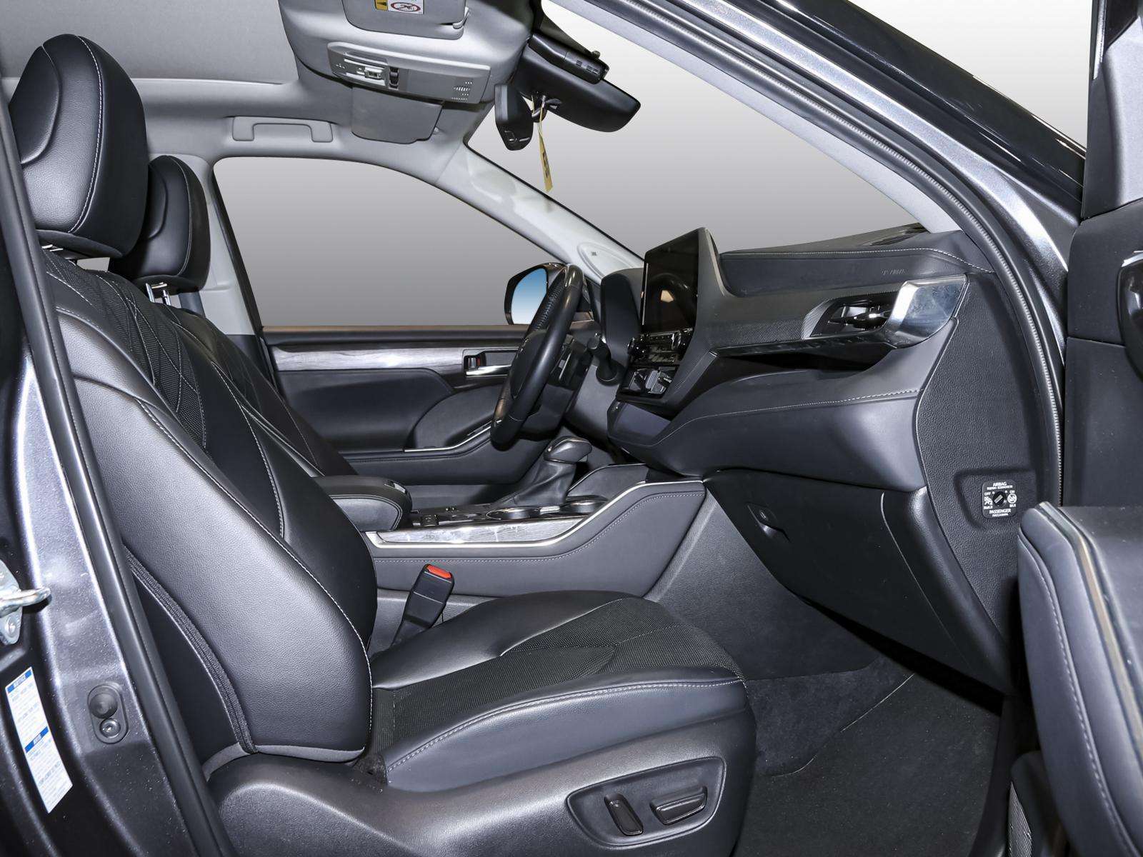 Fahrzeugbild eines Toyota Highlander