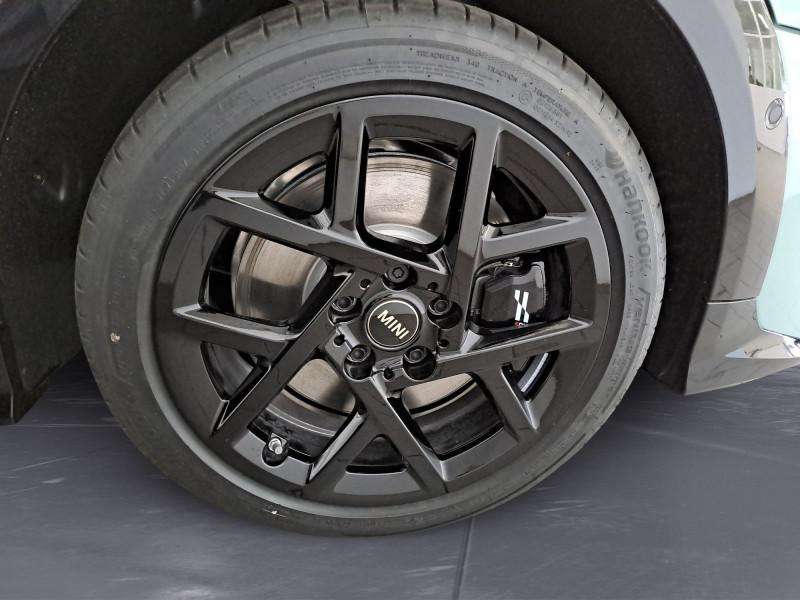 Fahrzeugbild eines MINI COOPER