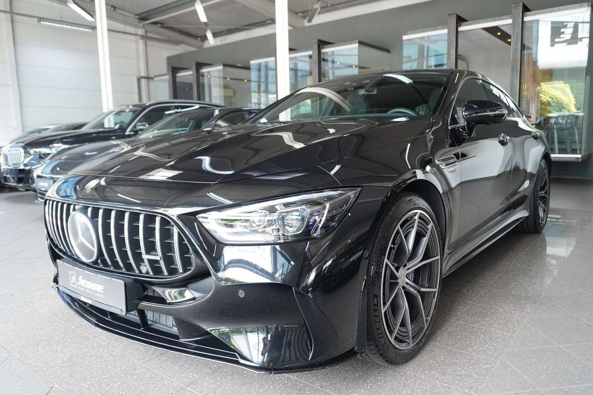 Fahrzeugbild eines Mercedes-Benz AMG GT