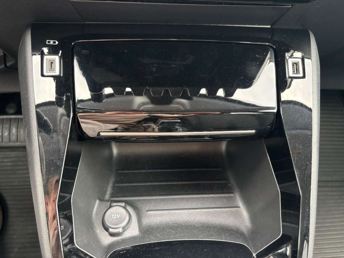 Fahrzeugbild eines Peugeot 208