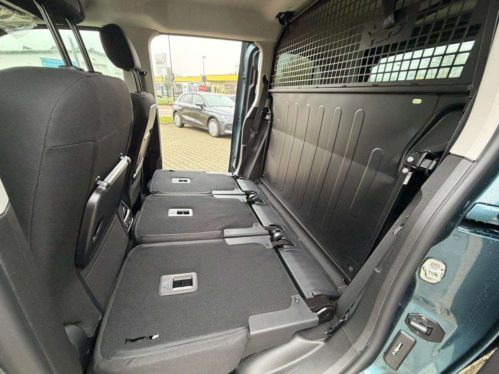 Fahrzeugbild eines Opel Combo Life