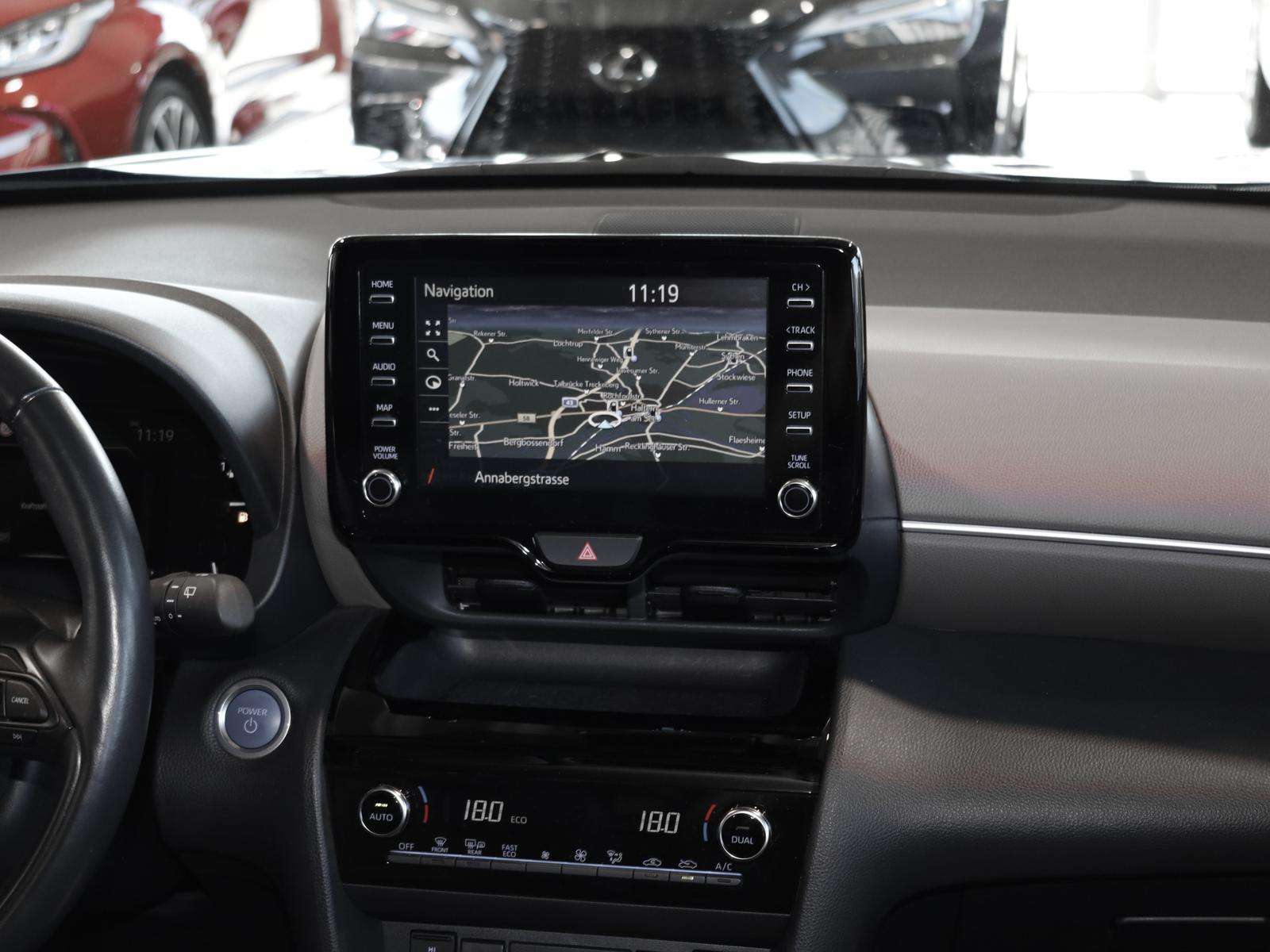 Fahrzeugbild eines Toyota Yaris Cross